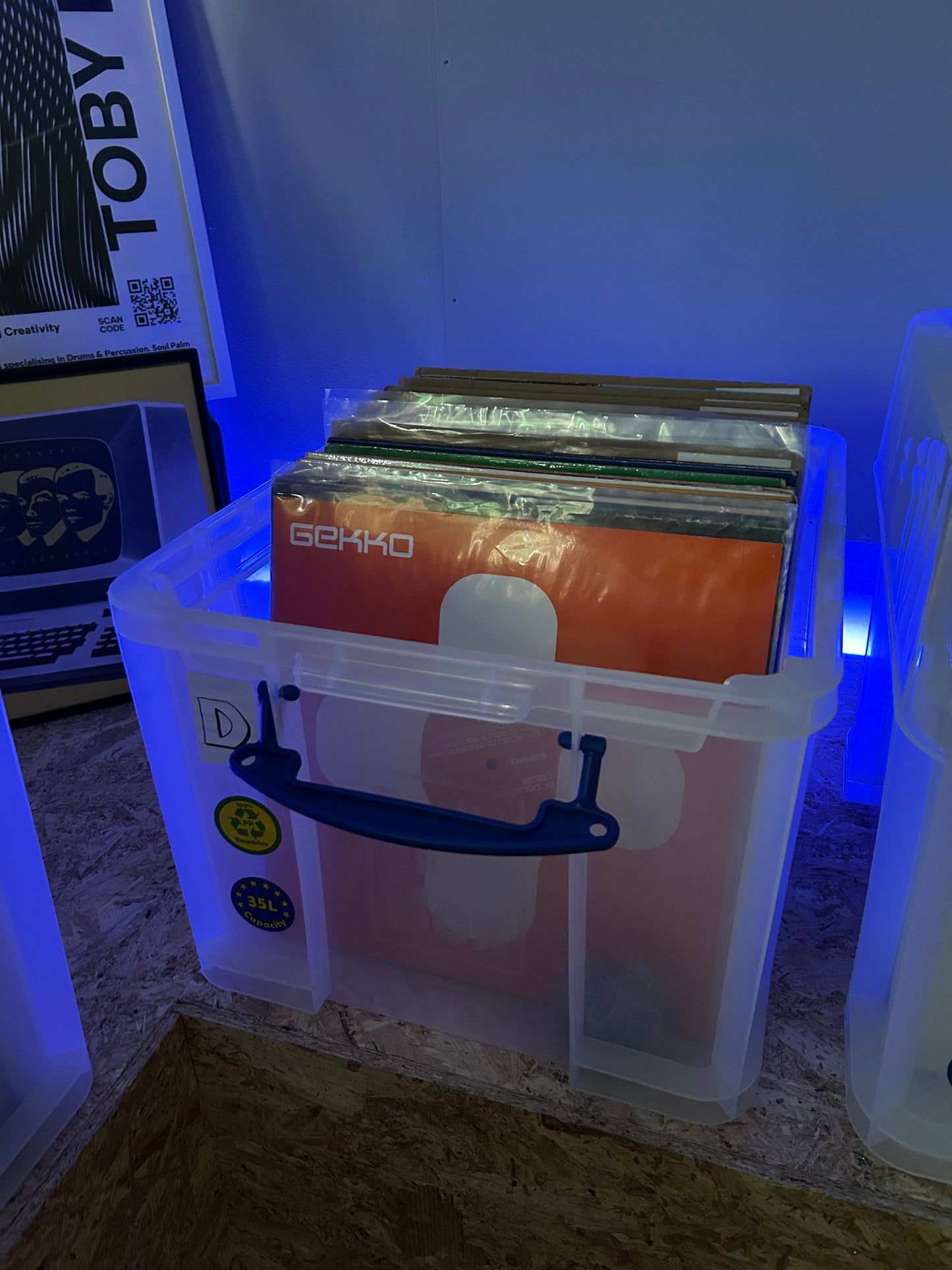 35L XXL - 12" RECORD STORAGE
